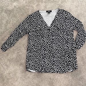 Black and white spotted 3/4 sleeved blouse - medium